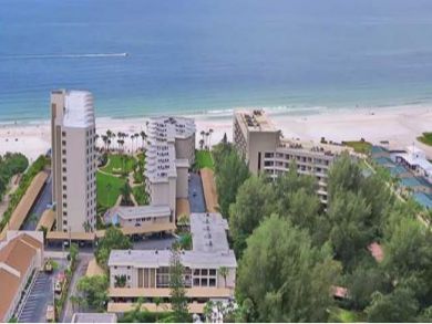 This 2 bedroom has GULF Views Best Beach Community on Siesta